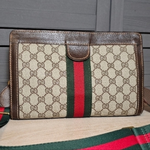 Authentic GUCCI Monogram GG Sherry Line Crossbody Bag - Picture 1 of 12